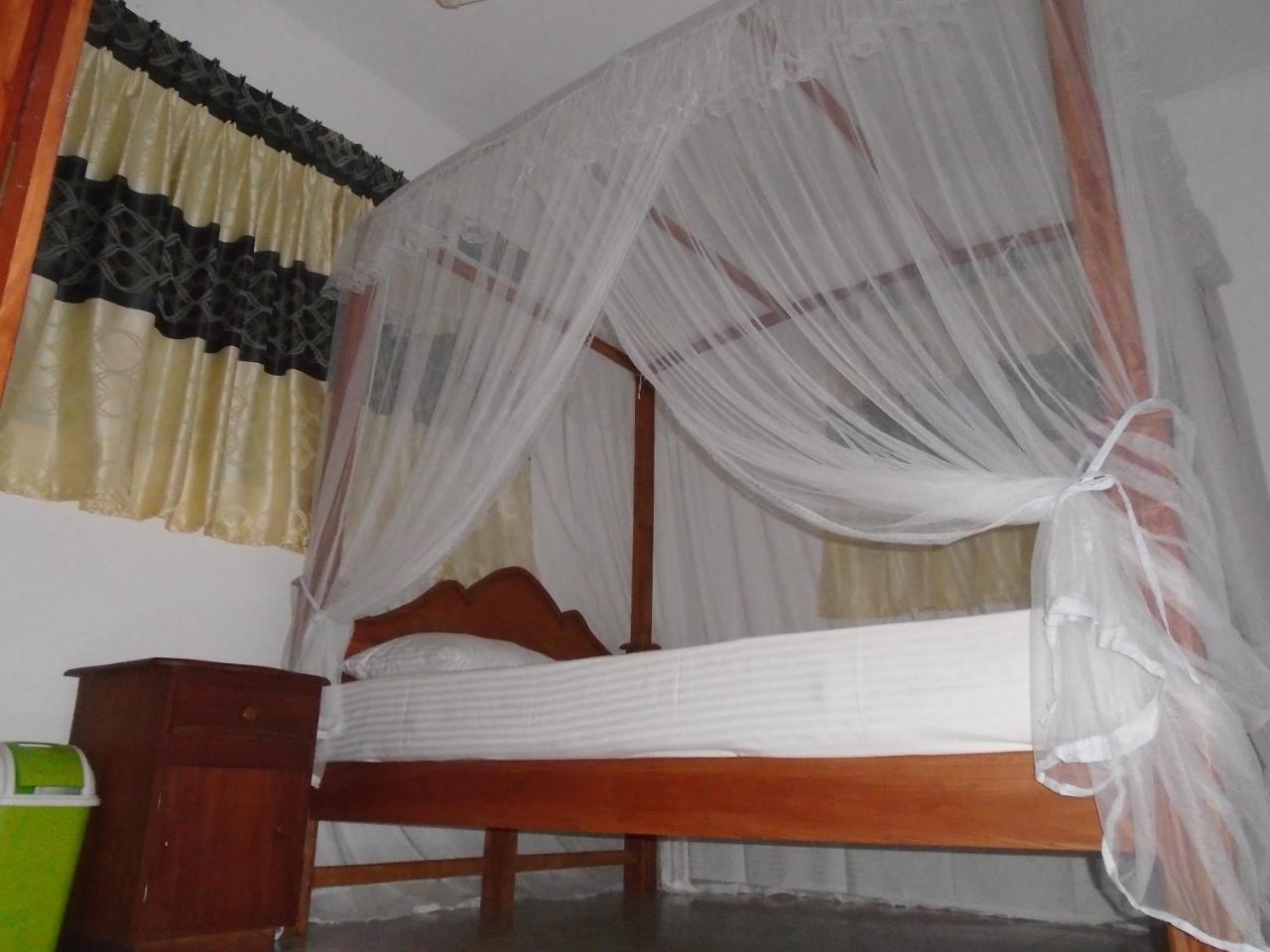 Ceylon Hostel-Galle Unawatuna Ngoại thất bức ảnh